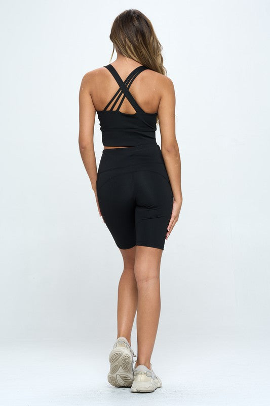 Print Crisscross Sports Bra and Biker Shorts set