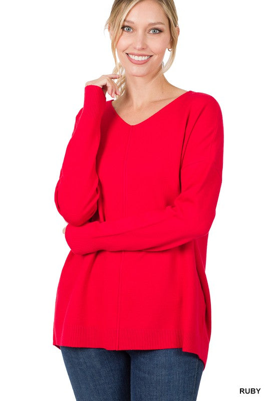 HI-LOW GARMENT DYED V-NECK FRONT SEAM SWEATER